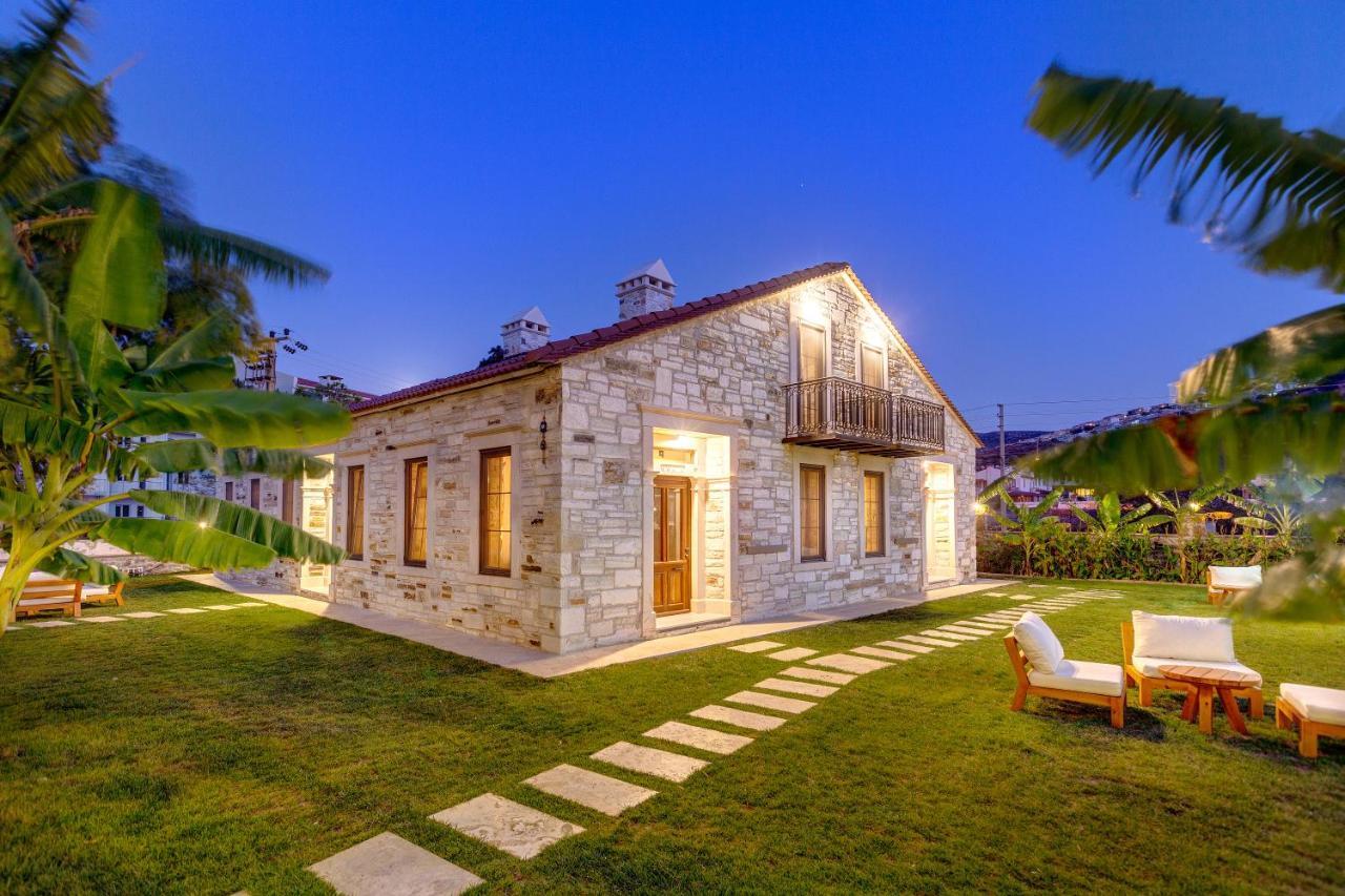 Navalia Hotel Foça Exteriör bild