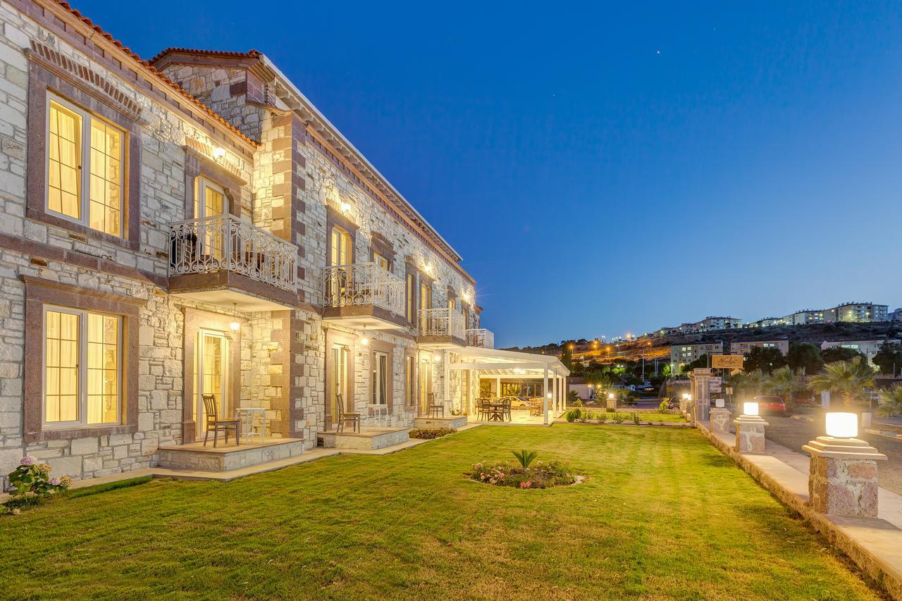 Navalia Hotel Foça Exteriör bild