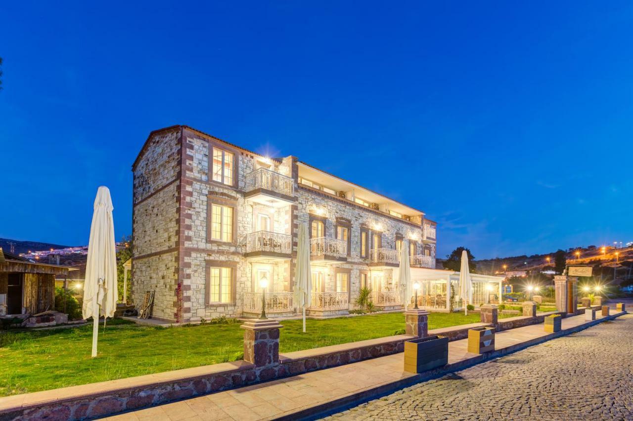 Navalia Hotel Foça Exteriör bild